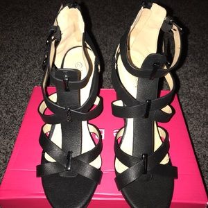 Nature Breeze Black Prevail Sandal